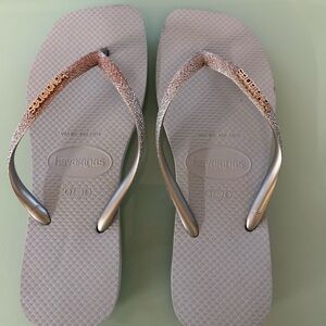 Slim Square Glitter Flip Flops